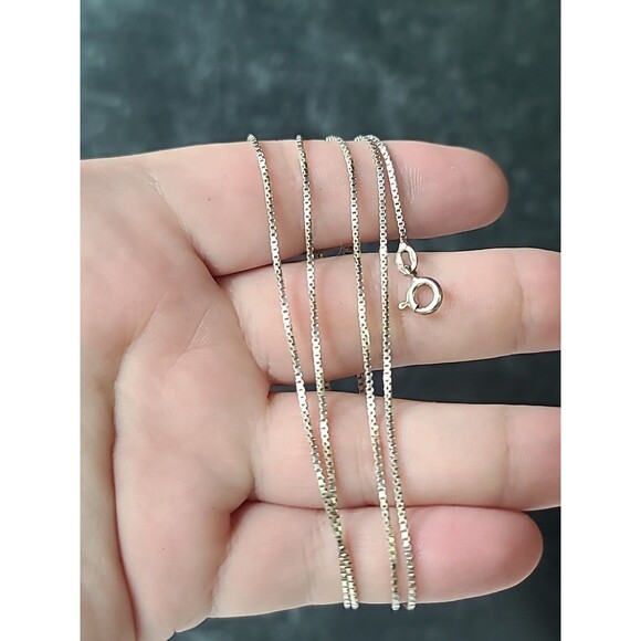 Italy 925 Sterling Silver Chain Necklace Vintage - Picture 1 of 10
